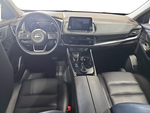 Used 2023 Nissan Rogue SV w/ SV Premium B Package AWD/4WD image 9