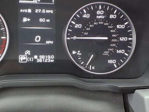 Certified 2024 Subaru Crosstrek 2.5i Limited w/ Crosstrek Mirror Package AWD/4WD image 32