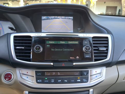 Used 2014 Honda Accord EX-L image 22