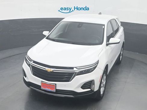 Used 2024 Chevrolet Equinox LT AWD/4WD image 21
