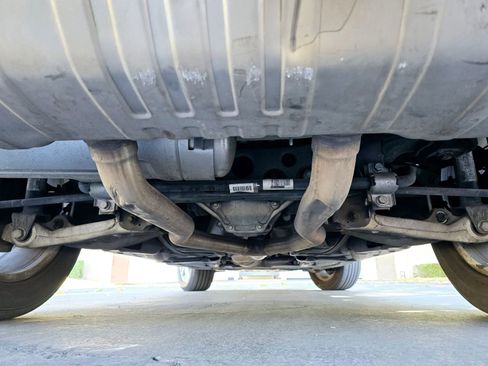 Used 2015 Mercedes-Benz GL 450 4MATIC w/ Lighting Package image 55