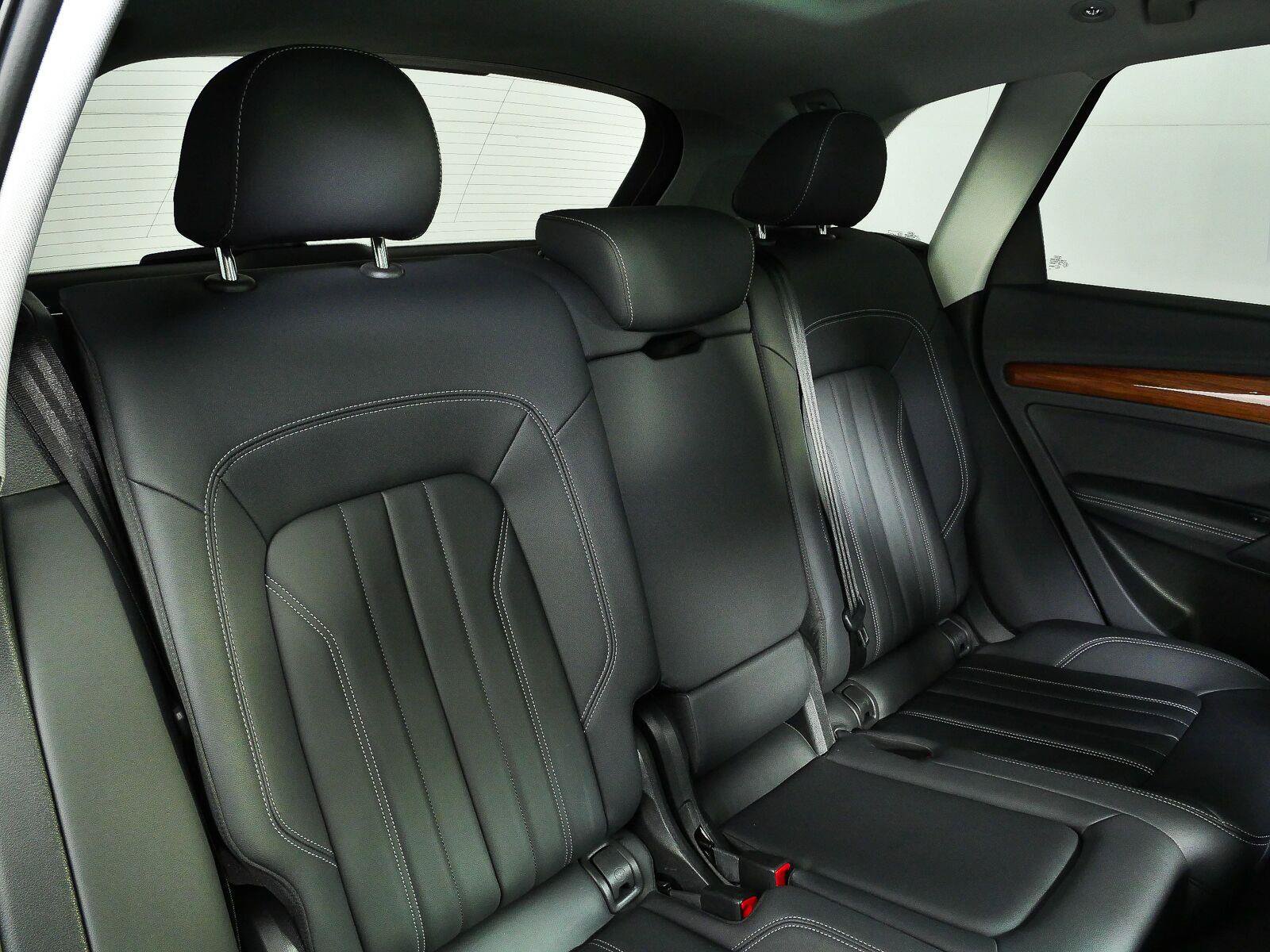 Used 2023 Audi Q5 2.0T Premium Plus AWD/4WD image 21