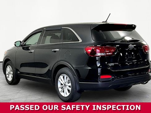 Used 2020 Kia Sorento LX AWD/4WD image 4