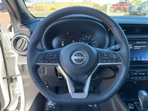 Certified 2023 Nissan Kicks SR w/ SR Premium Package image 18