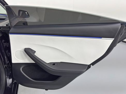 Used 2024 Tesla Model 3 Performance image 50