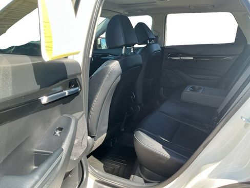 Used 2021 Kia Seltos SX w/ SX Sunroof Package AWD/4WD image 22