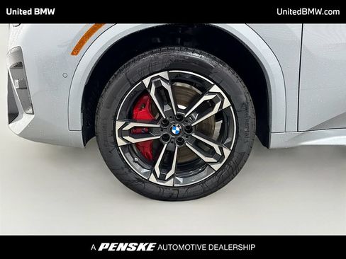 New 2026 BMW X2 xDrive28i w/ Technology Package AWD/4WD image 2