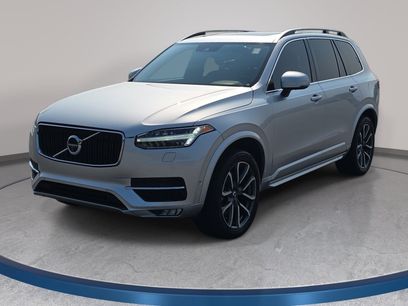 Used 2017 Volvo XC90 T6 Momentum w/ Vision Package