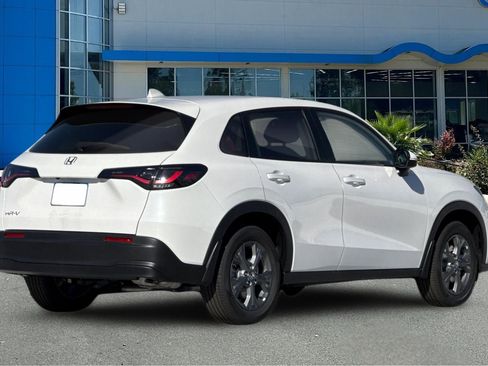New 2026 Honda HR-V LX image 8