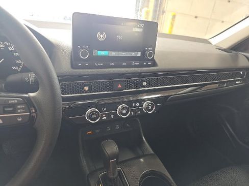 Used 2026 Honda Civic LX image 9