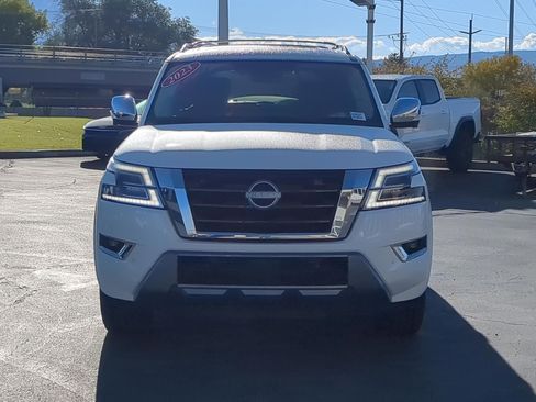 Used 2023 Nissan Armada Platinum w/ Captain's Chairs Package image 9