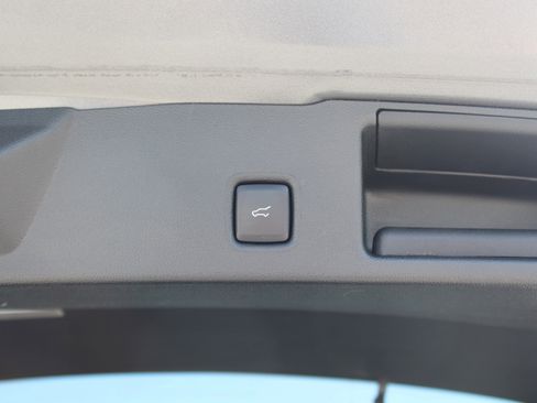 Used 2024 Ford Escape Active w/ Tech Pack #2 FWD image 20