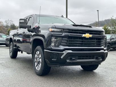 Used 2024 Chevrolet Silverado 2500 Custom w/ Custom Value Package