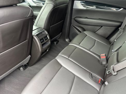 Used 2024 Cadillac XT5 Premium Luxury FWD image 29