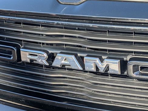 Used 2024 RAM 1500 Laramie image 13
