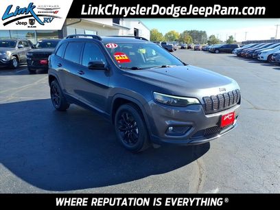 Used 2023 Jeep Cherokee Altitude Lux