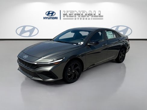New 2026 Hyundai Elantra Sport FWD image 3