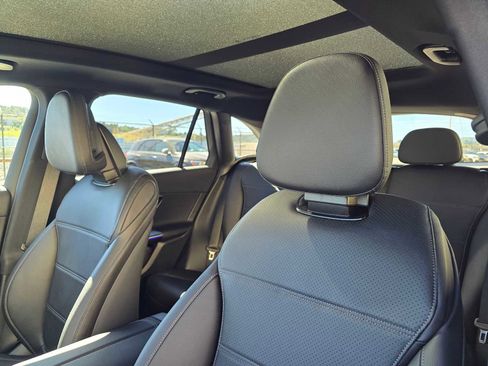 New 2026 Mercedes-Benz GLC 350e 4MATIC image 23