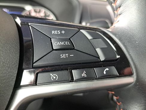 Used 2023 Nissan Altima 2.5 SR FWD image 38