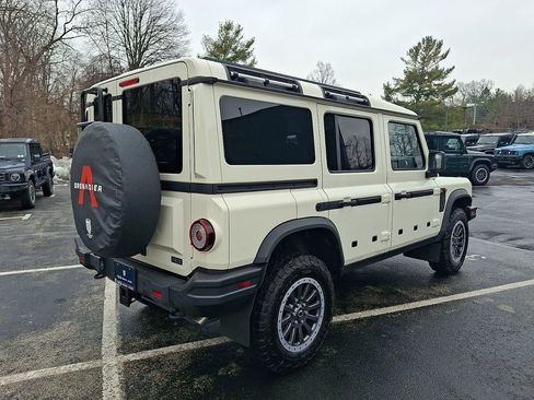 Used 2025 INEOS Grenadier Fieldmaster Edition image 6