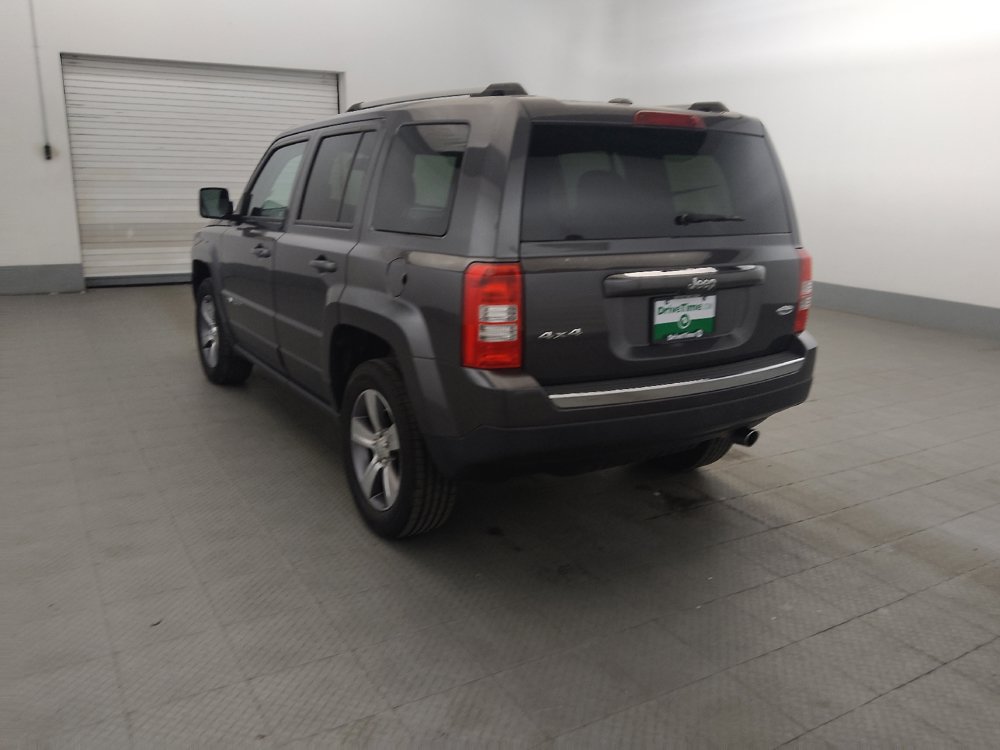 Used 2017 Jeep Patriot High Altitude AWD/4WD image 5