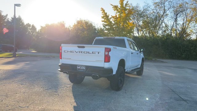 Used 2022 Chevrolet Silverado 1500 Custom Trail Boss AWD/4WD image 8