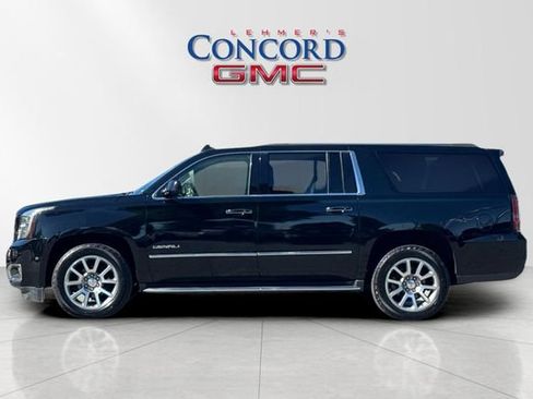 Used 2019 GMC Yukon XL Denali AWD/4WD image 7