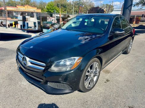 Used 2016 Mercedes-Benz C 300 Sedan image 11