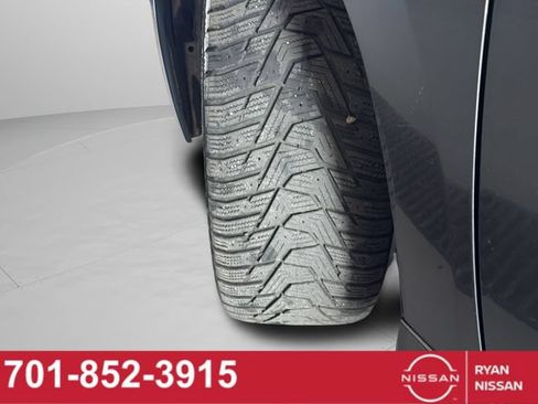 Used 2009 Nissan Maxima 3.5 SV FWD image 32