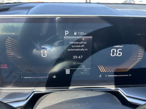 Used 2025 Kia Sorento S FWD image 16