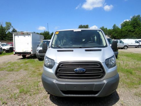 Used 2016 Ford Transit 350 XL image 2