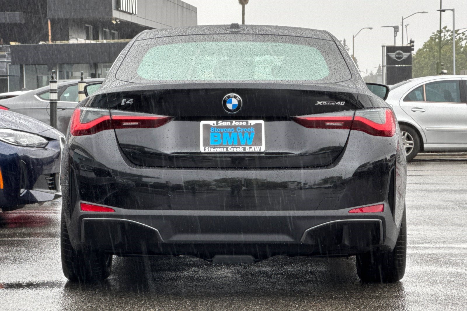 Used 2026 BMW i4 xDrive40i w/ Premium Package AWD/4WD image 10