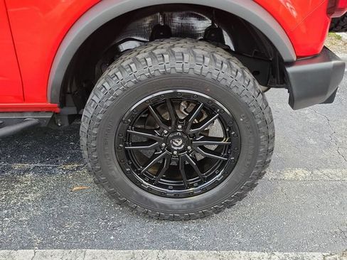 Used 2022 Ford Bronco 2-Door AWD/4WD image 6