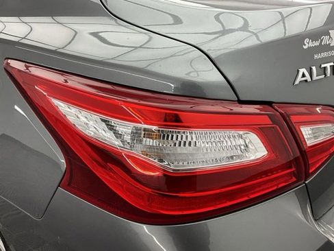 Used 2016 Nissan Altima 2.5 S w/ Power Driver Seat Package image 22