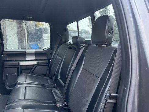 Used 2015 Ford F150 Lariat w/ Equipment Group 502A Luxury AWD/4WD image 15