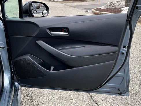 Used 2021 Toyota Corolla LE image 22