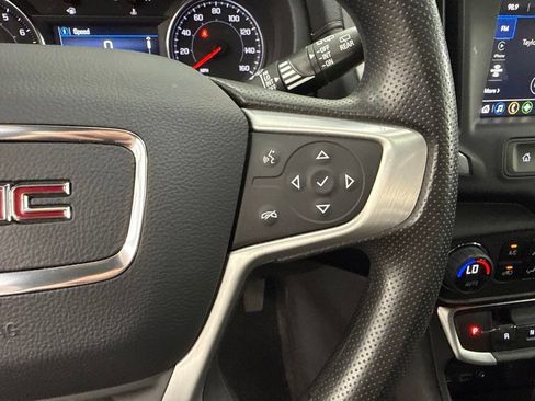 Used 2024 GMC Terrain SLE w/ Driver Convenience Package AWD/4WD image 27