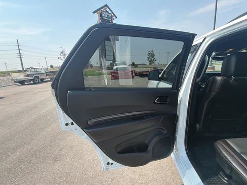 Used 2023 Dodge Durango GT AWD/4WD image 18