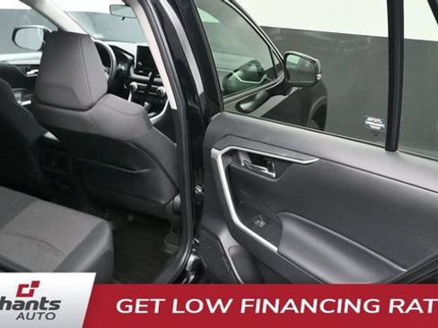 Used 2024 Toyota RAV4 XLE w/ Weather Package AWD/4WD image 10