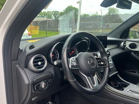 Used 2021 Mercedes-Benz GLC 300 image 10