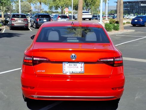 Used 2019 Volkswagen Jetta S image 11