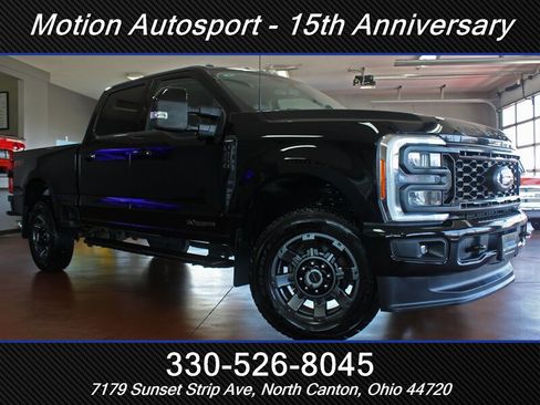 Used 2023 Ford F250 Lariat w/ Sport Appearance Package AWD/4WD image 2