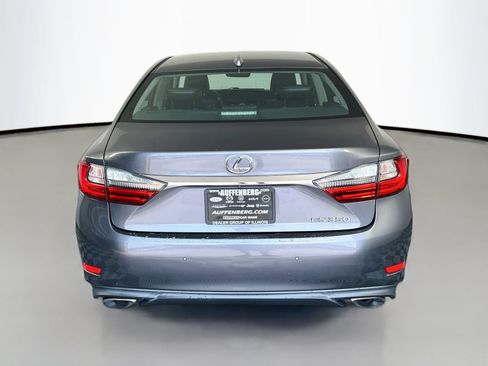 Used 2016 Lexus ES 350 w/ Premium Package w/Wood Trim FWD image 6