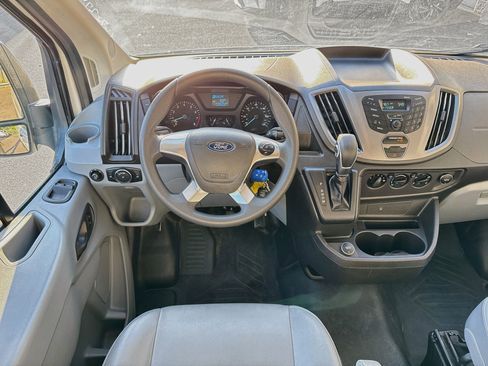 Used 2019 Ford Transit 250 130 Medium Roof RWD image 19