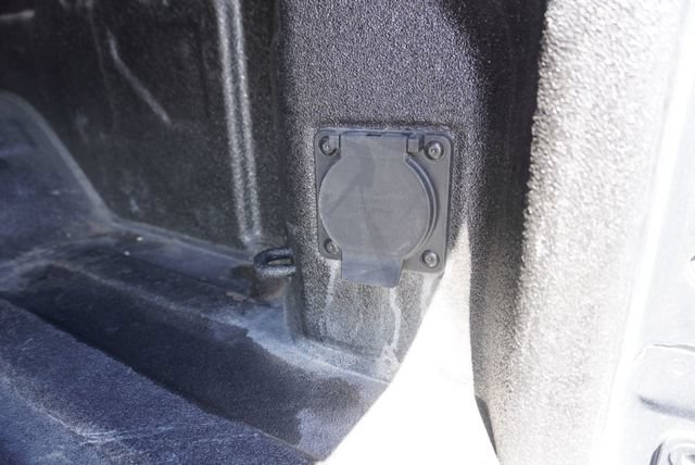 Used 2024 GMC Sierra 3500 Denali Ultimate AWD/4WD image 13