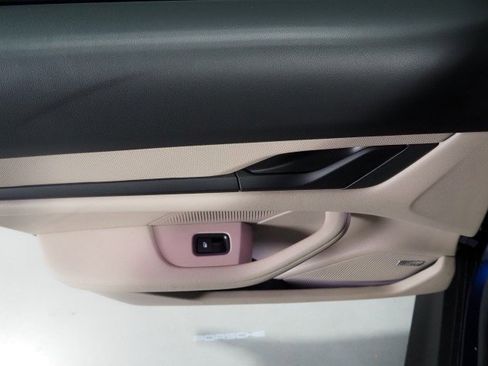 Used 2022 Porsche Taycan image 61