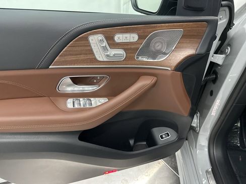 New 2026 Mercedes-Benz GLE 580 4MATIC image 11