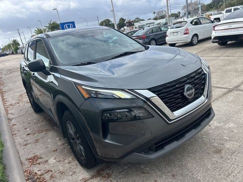 Used 2023 Nissan Rogue S FWD image 3