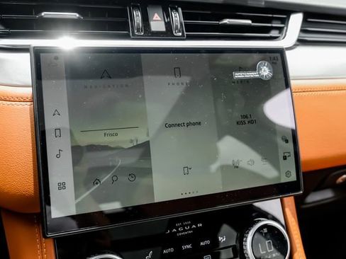 Used 2026 Jaguar F-PACE R-Dynamic S AWD/4WD image 33