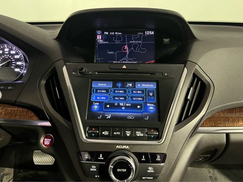 Used 2017 Acura MDX SH-AWD w/ Technology Package image 12